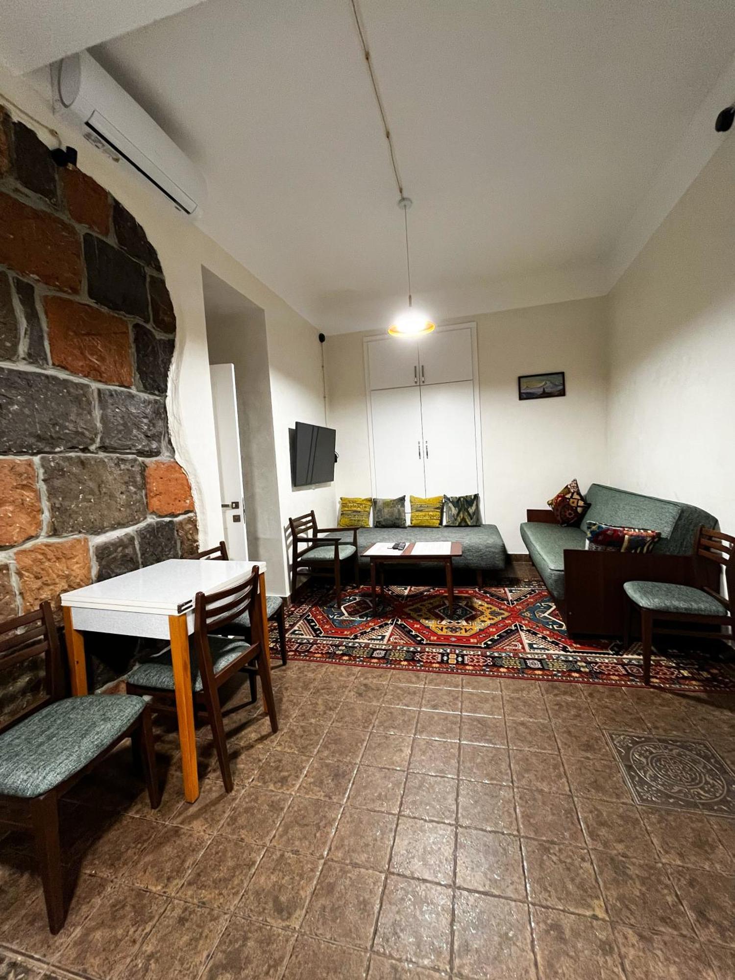 Apartments Pushkin Street Jerevan Eksteriør bilde